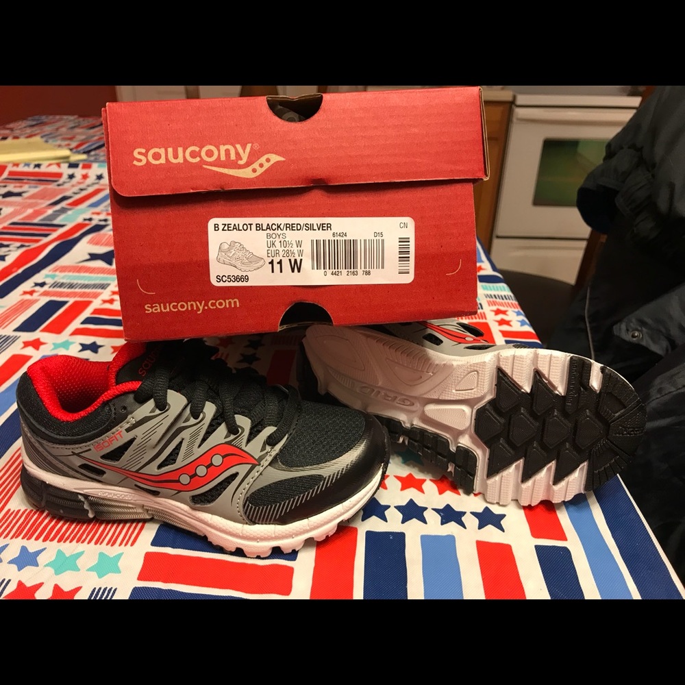 Kids Boys Tennis Shoes Size 11